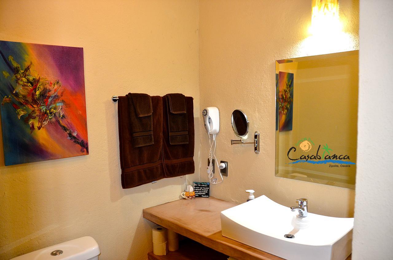 Casablanca Guest House - Adults Only - Starlink Internet! 兹波利特 外观 照片