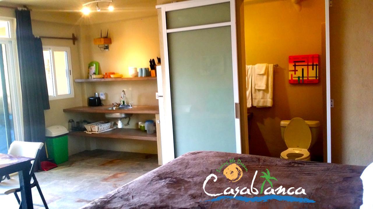 Casablanca Guest House - Adults Only - Starlink Internet! 兹波利特 外观 照片